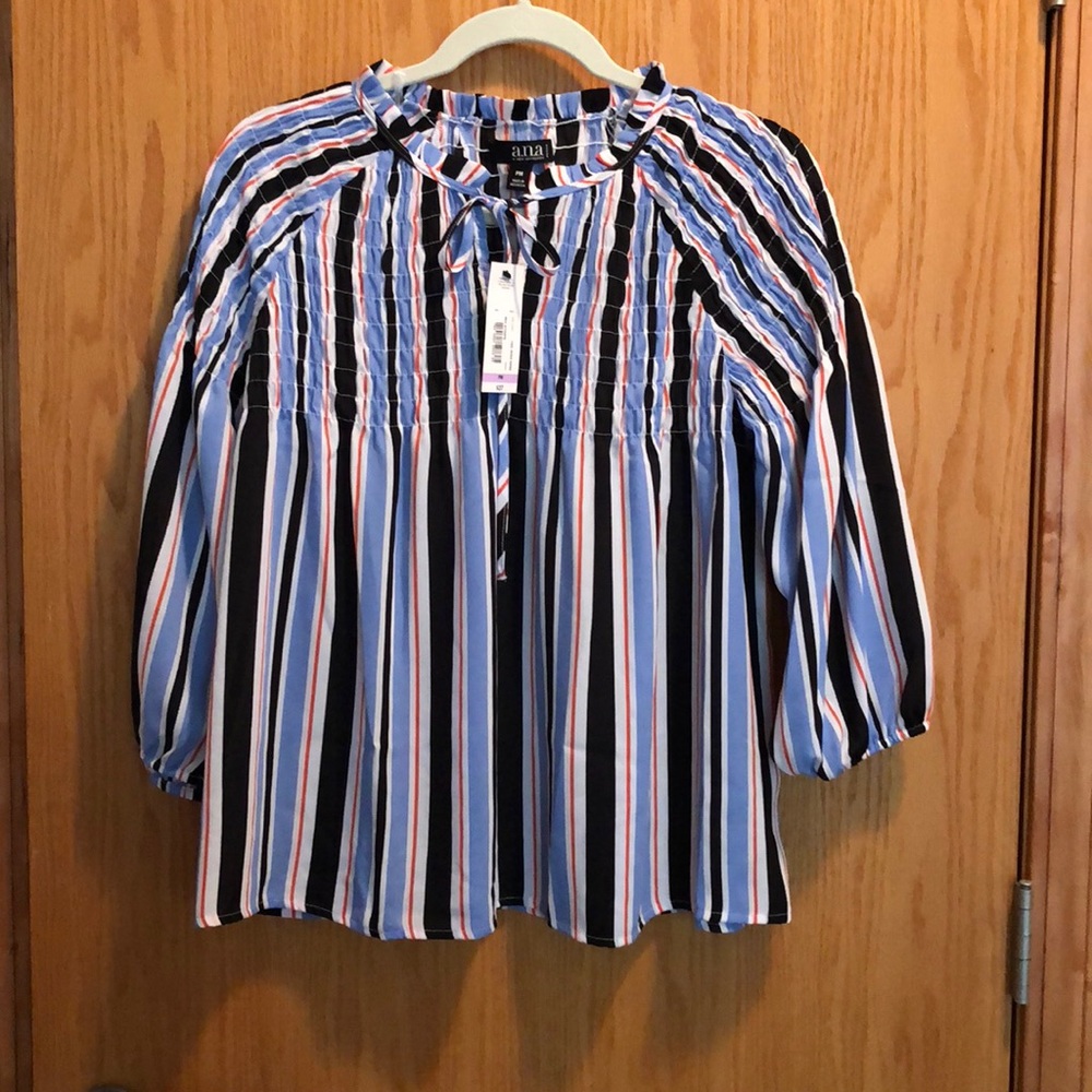 New with tag Top Ana Petite